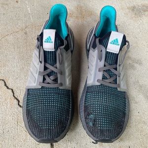 Mens adidas boost sneakers